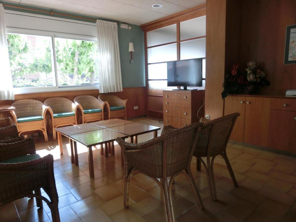 Hotel Can Catala เลสกาลา ภายนอก รูปภาพ