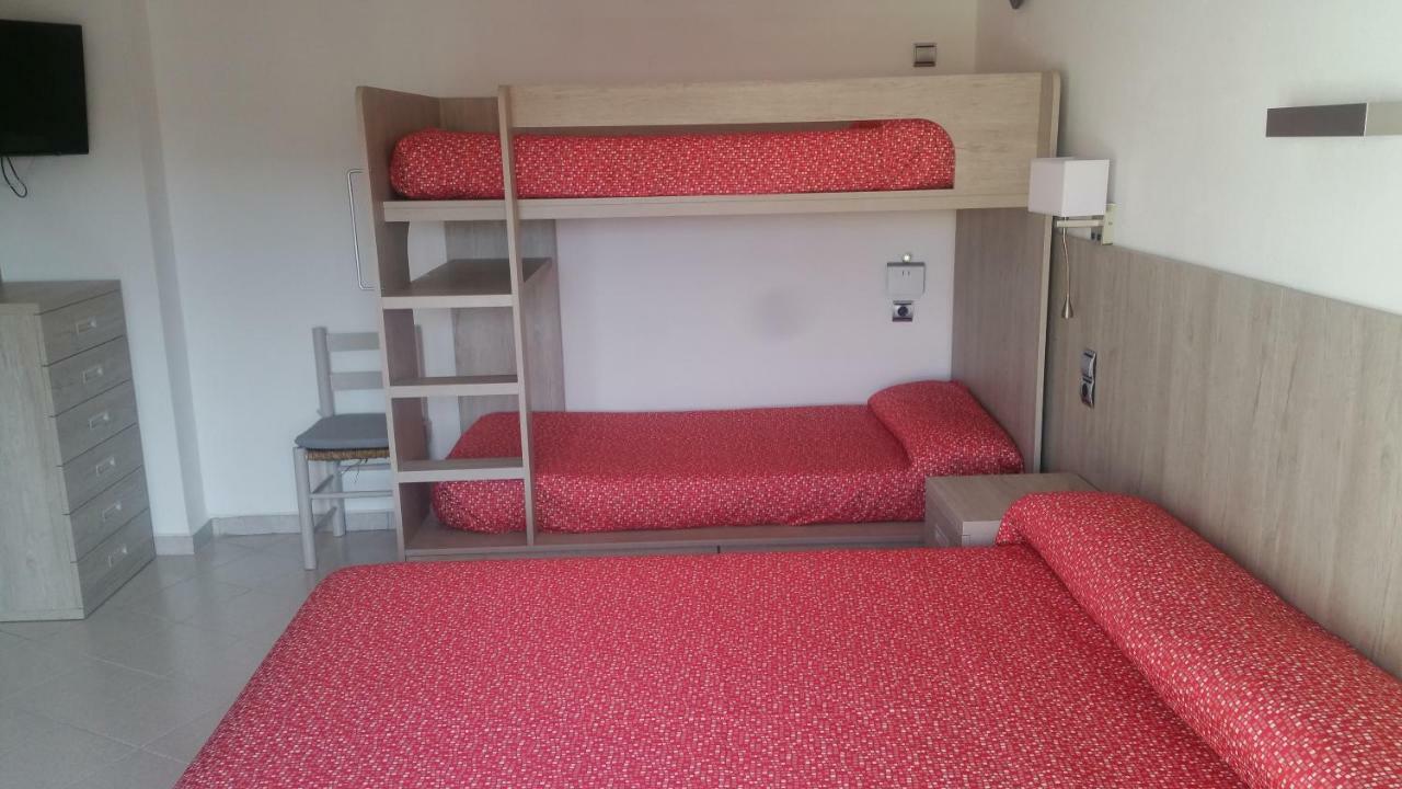 Hotel Can Catala เลสกาลา ภายนอก รูปภาพ